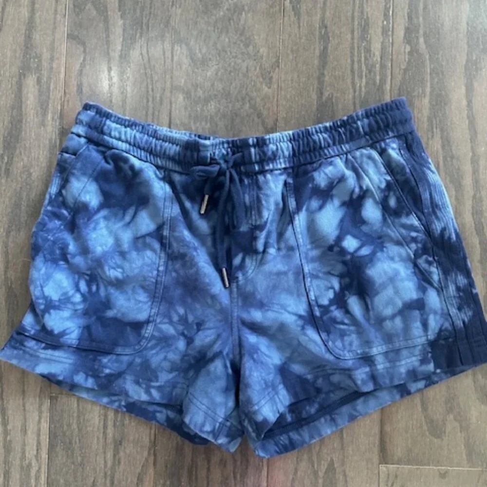 Athleta NWOT Farallon Knit Crustal Blue Tie Dye Drawstring Waist Short - Picture 5 of 16
